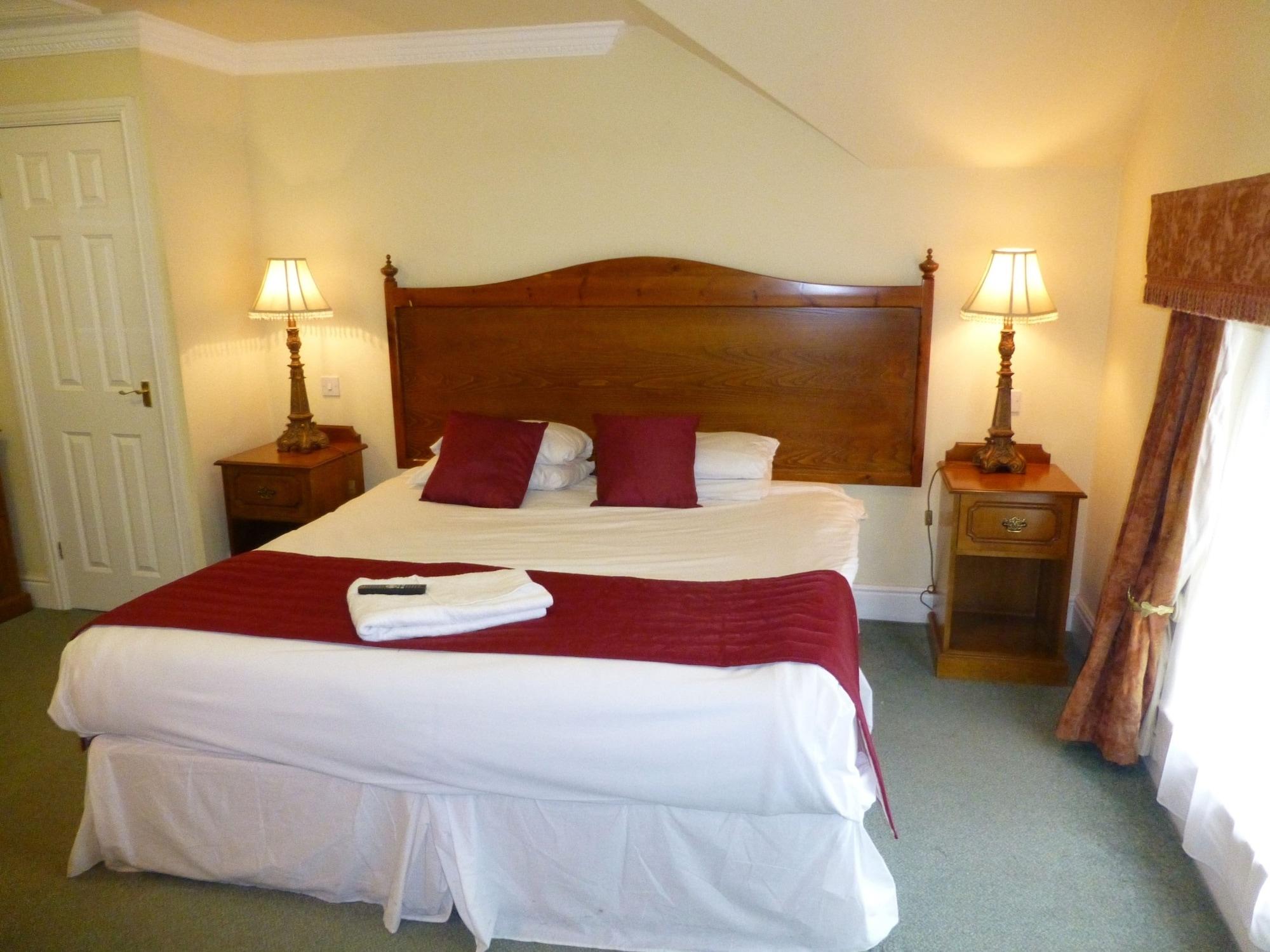 The Atherstone Red Lion Hotel Экстерьер фото
