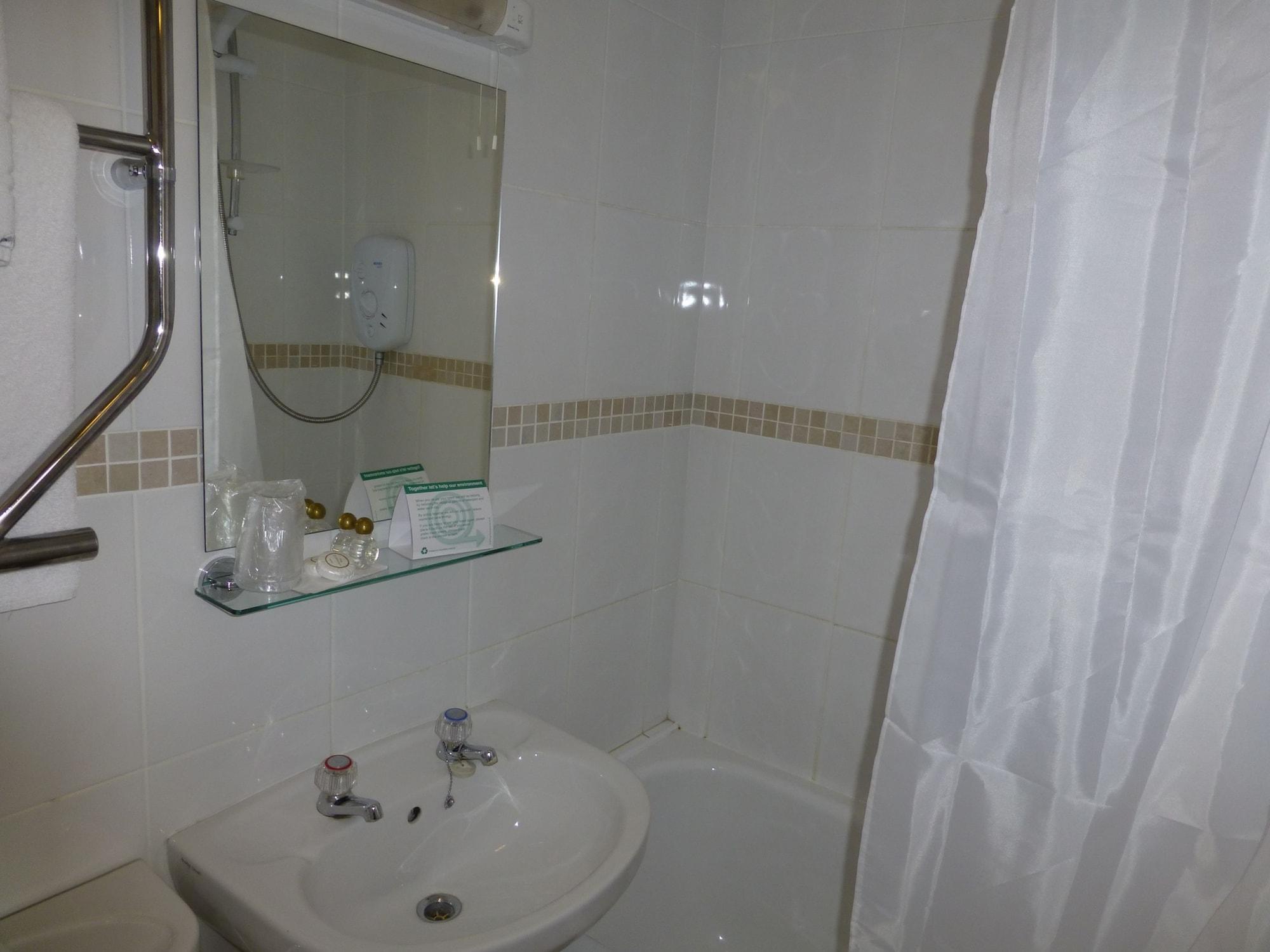 The Atherstone Red Lion Hotel Экстерьер фото