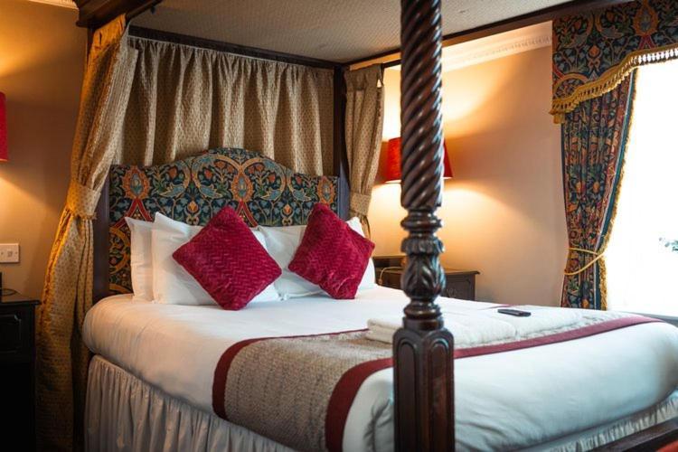 The Atherstone Red Lion Hotel Экстерьер фото