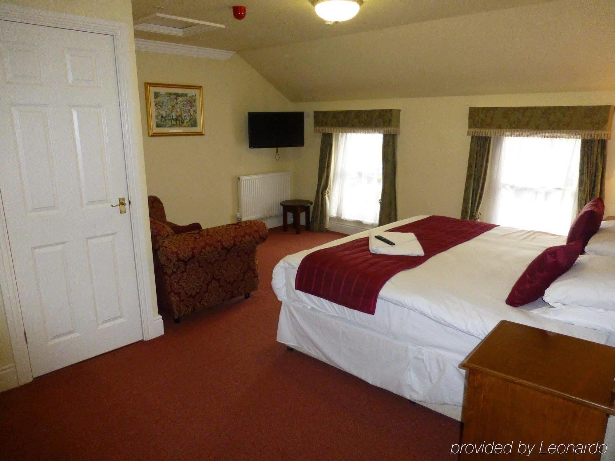 The Atherstone Red Lion Hotel Экстерьер фото
